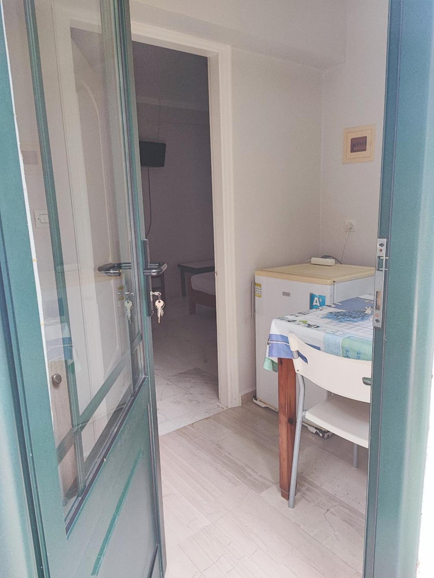 Niriton Pension Nydri  Exterior photo